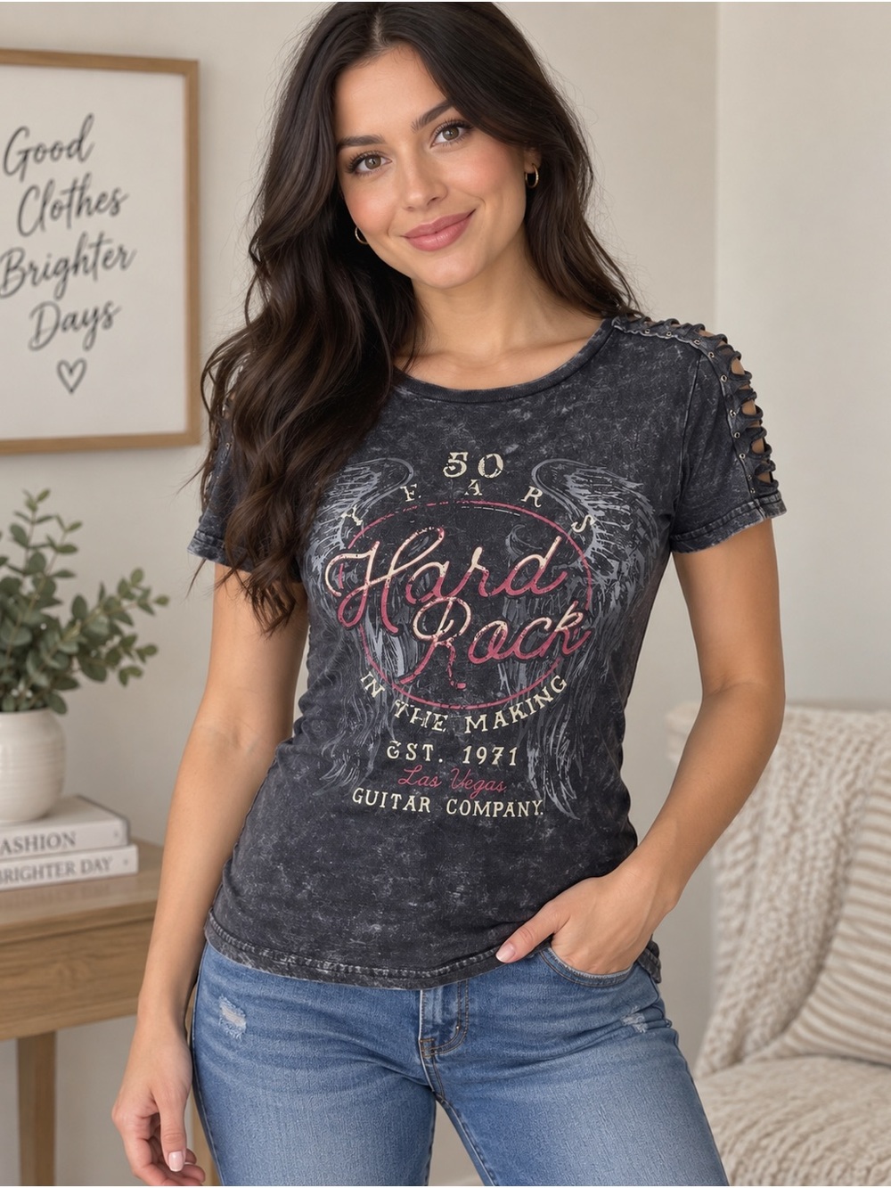 Hard Rock Cafe Black Short-Sleeve Graphic Tee with Red Logo Y2K
